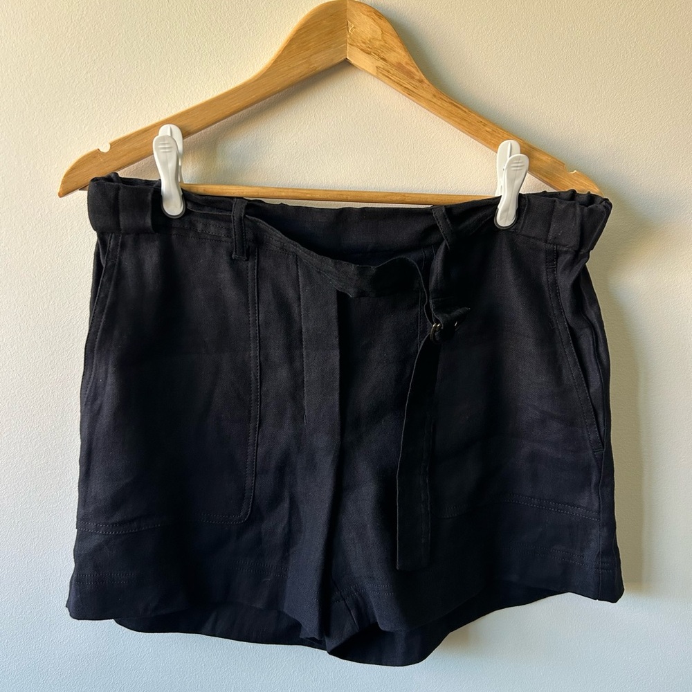 Babaton Shorts